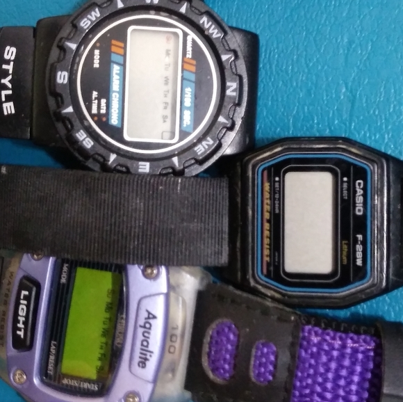 Bundle Of 14 Wristwatches main image 6